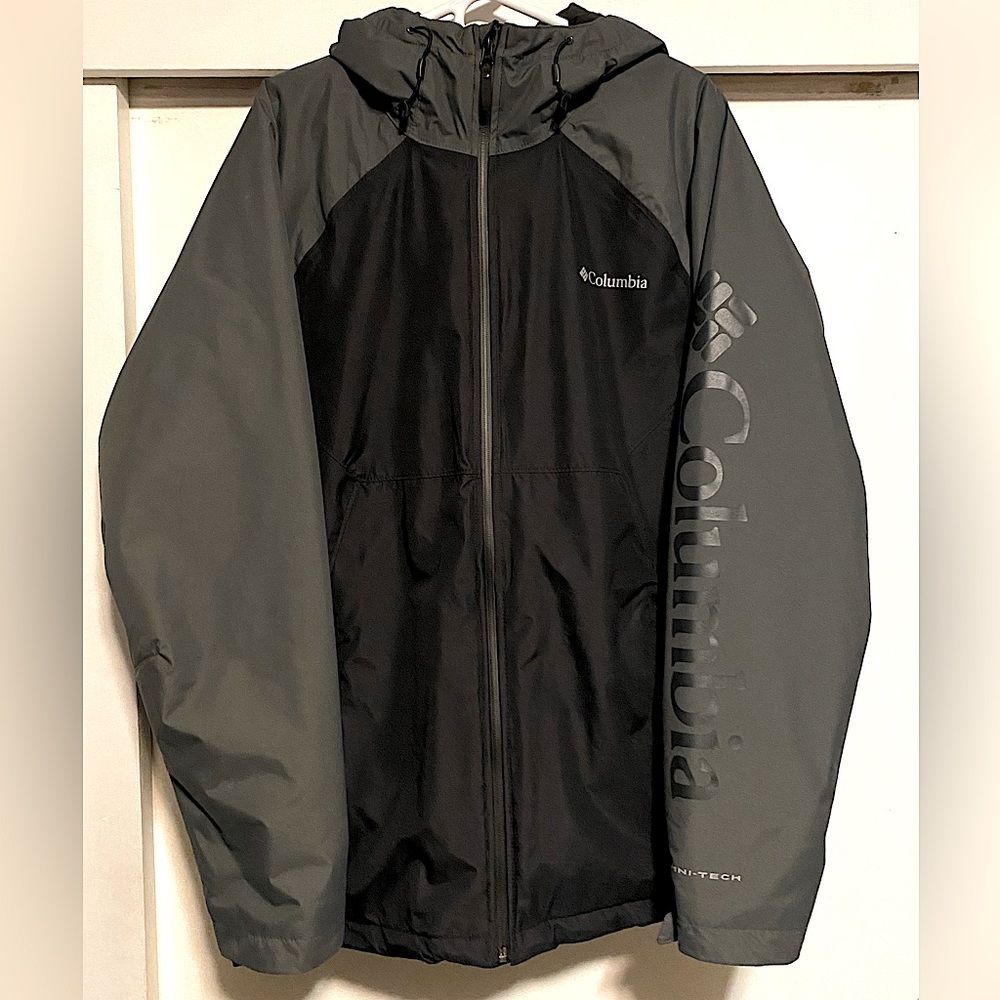 Columbia Snow Shifter Omni-Heat Omni-Tech Black, Hooded Insulated Jacket.